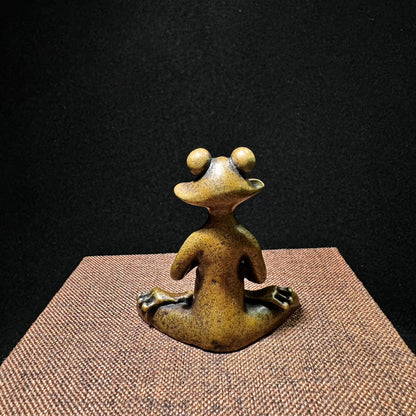 Charming Meditating Frog Statue - Premium Brass Handcrafted Art Piece