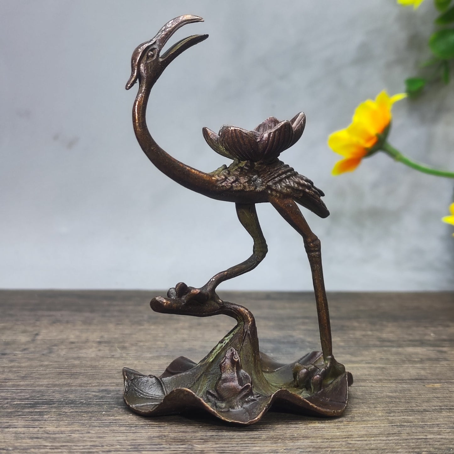 Exquisitely Carved Crane Backflow Incense Burner - Handcrafted Art Piece, Vintage Style, Unique Gift