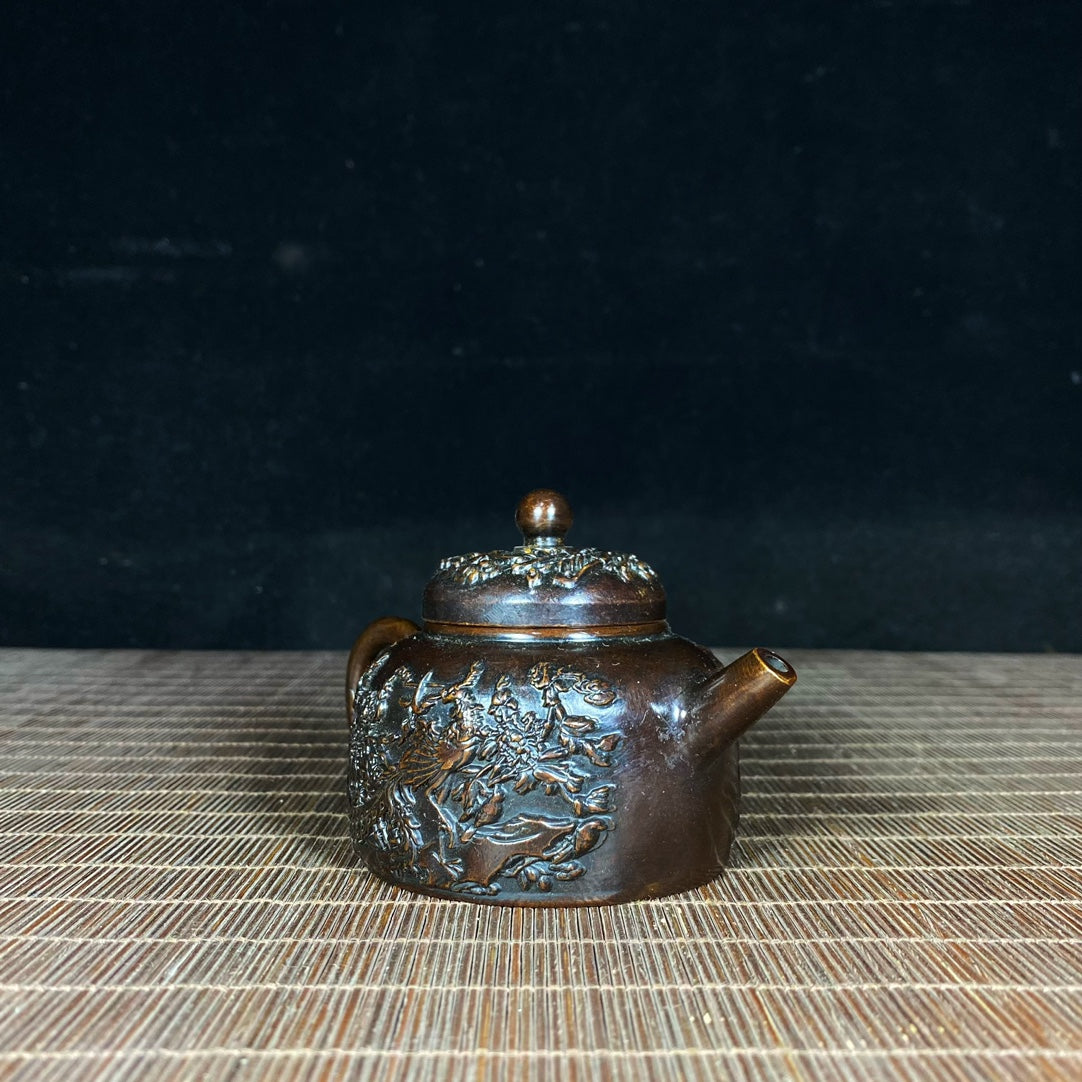 Handcrafted Pure Copper Teapot with Dragon and Phoenix Relief – Exquisite Gift for Collectors and Decor Enthusiasts