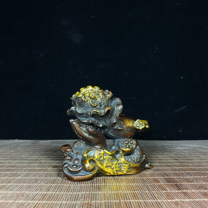 Exquisite Handcrafted Pure Copper Gilded Cabbage Statue - Symbol of Wealth and Good Fortune