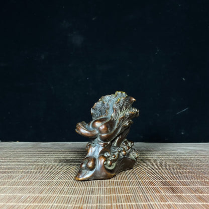 Exquisite Handcrafted Pure Copper Gilded Cabbage Statue - Symbol of Wealth and Good Fortune