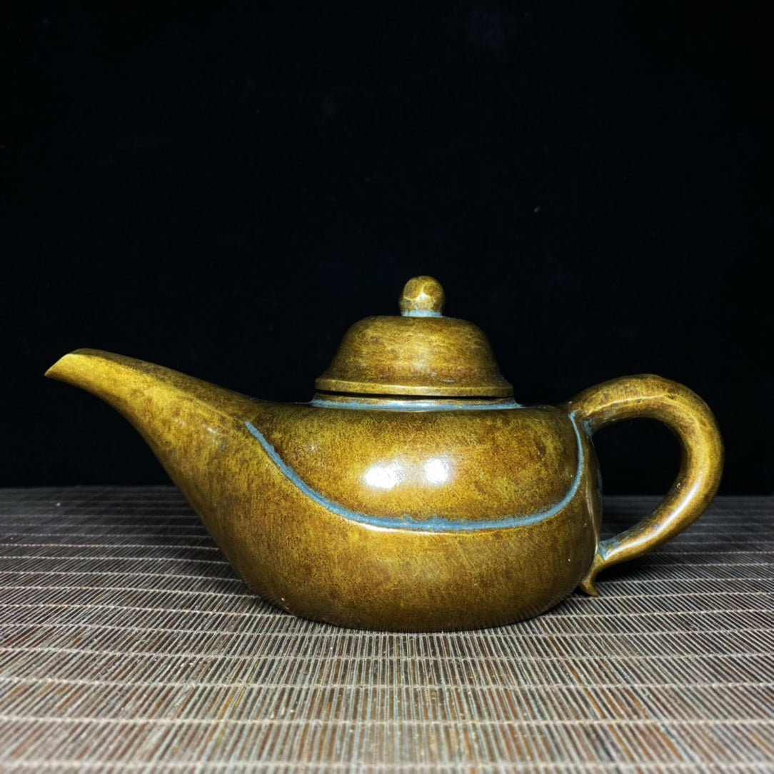 Handcrafted Pure Copper Long Spout Teapot - Exquisite Craftsmanship, Unique Gift, Vintage Collectible