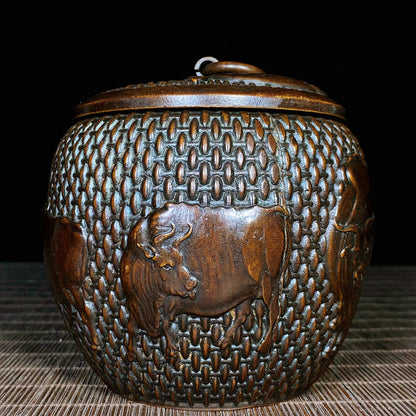 Handcrafted Pure Copper Jar with Five Engraved Bull Patterns - Unique Vintage Art Piece