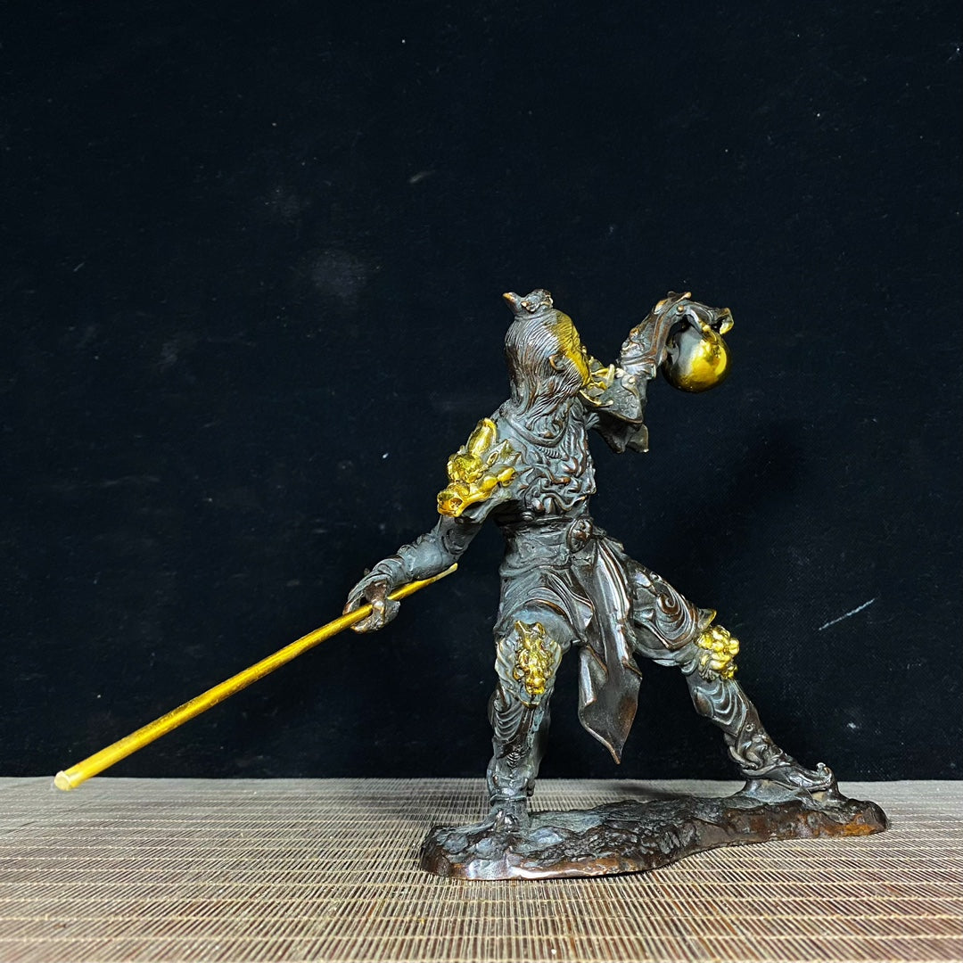 Handcrafted Pure Copper Gilded Sun Wukong Statue - Exquisite Art Piece & Unique Gift