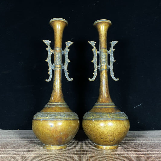 Exquisite Handcrafted Pair of Vintage Copper Vases - Perfect for Collectors and Decor Enthusiasts