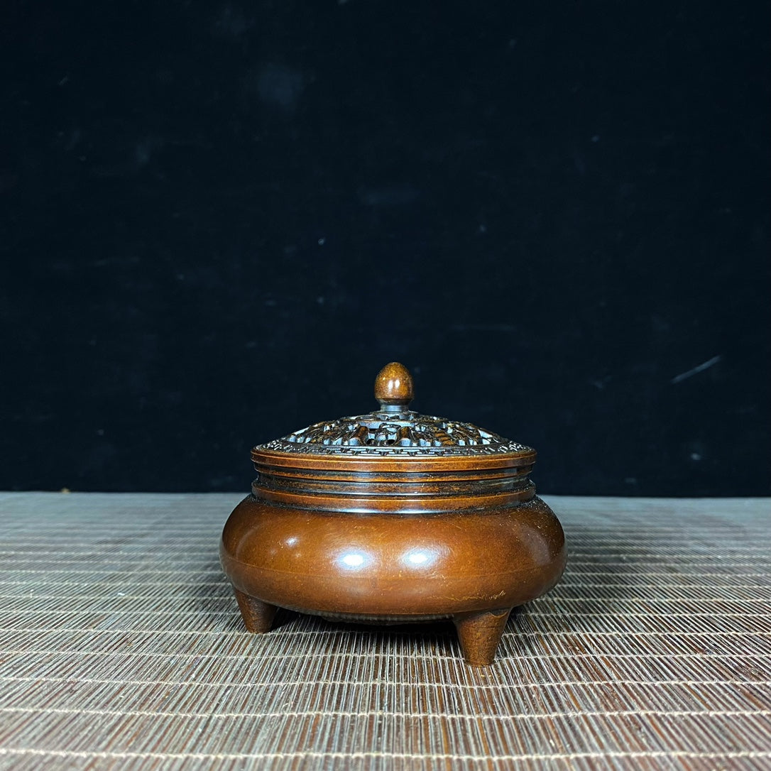 Elegant Handcrafted Pure Copper Incense Burner with Intricate Lid Design - Perfect Gift for Collectors