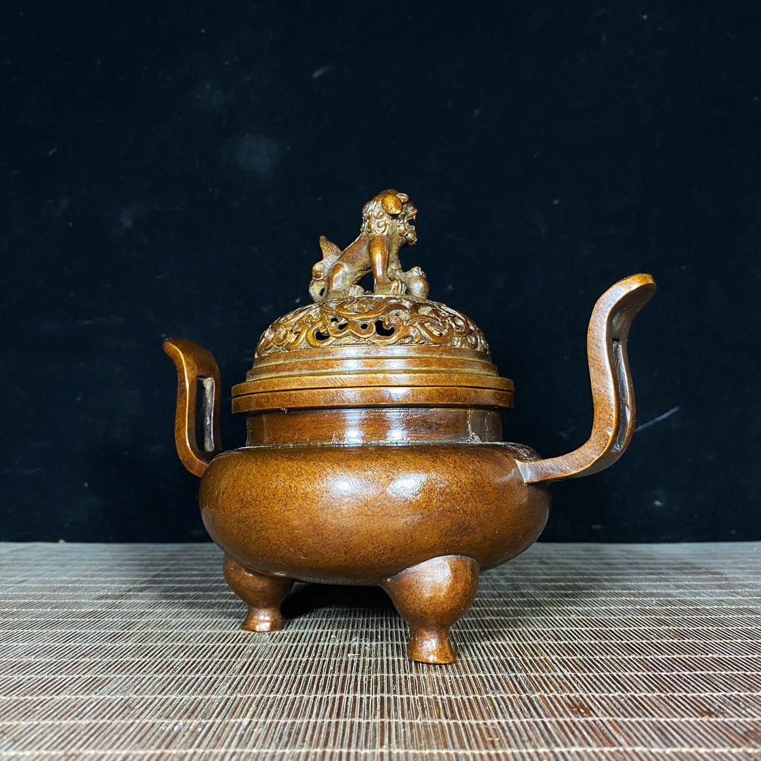 Exquisite Hand-Carved Antique Incense Burner - Perfect Gift for Collectors and Decor Enthusiasts