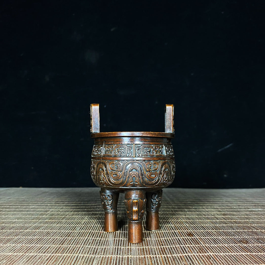 Exquisite Handcrafted Pure Copper Tripod Cauldron - Unique Vintage Artwork, Collector's Item, Personalized Gift