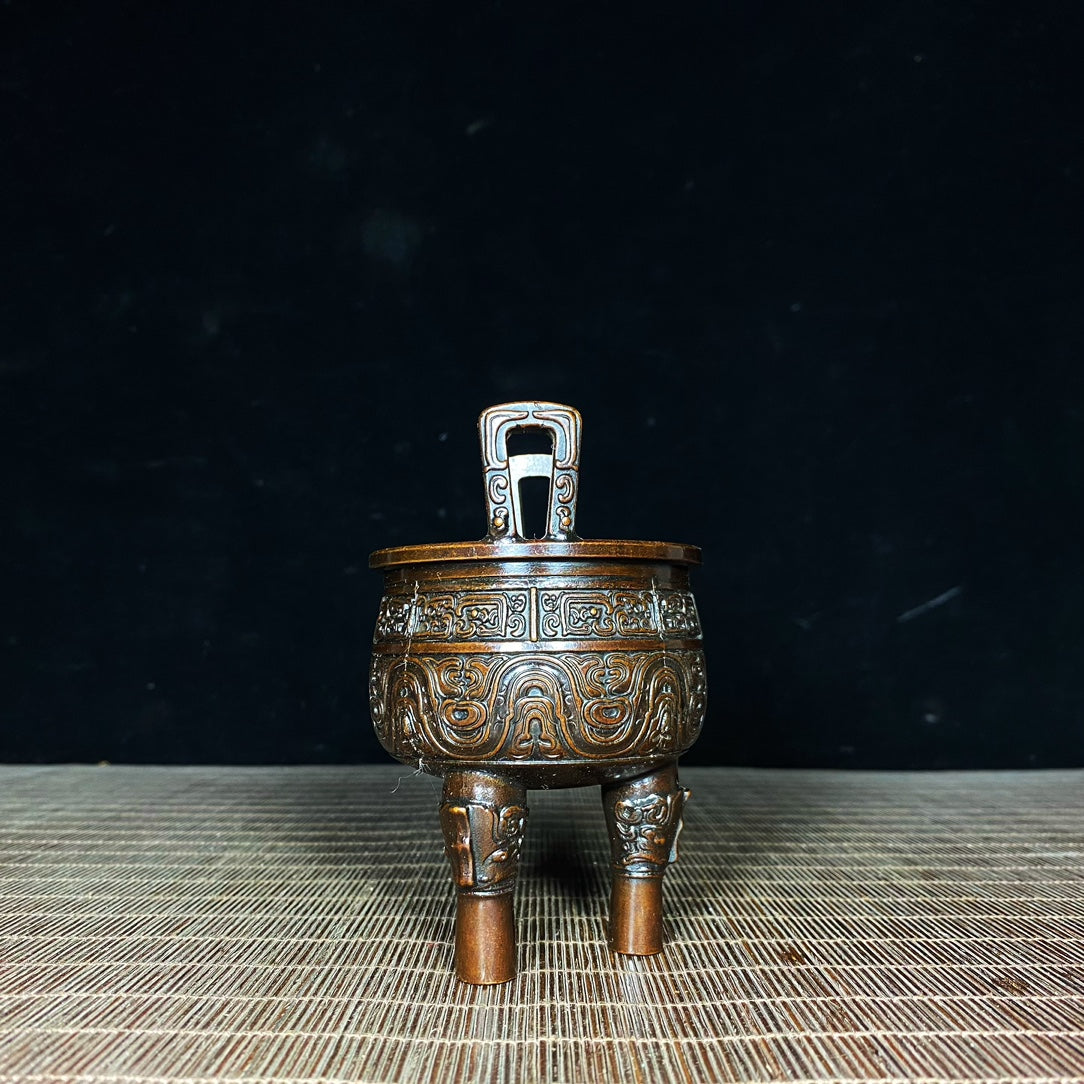 Exquisite Handcrafted Pure Copper Tripod Cauldron - Unique Vintage Artwork, Collector's Item, Personalized Gift