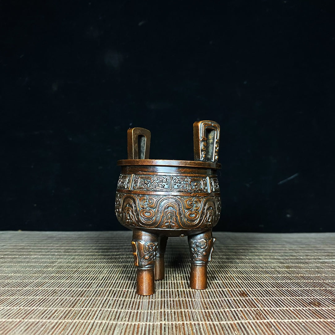 Exquisite Handcrafted Pure Copper Tripod Cauldron - Unique Vintage Artwork, Collector's Item, Personalized Gift